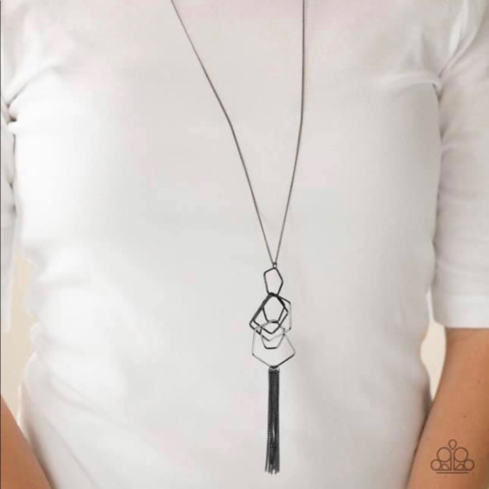 Geometric necklace and earring set